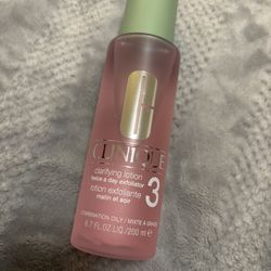 Clinique Clarifying Lotion 3