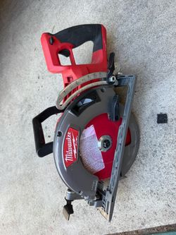 Milwaukee circular saw