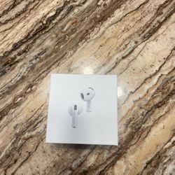 Apple Airpods 4th Generation with Active Noise Cancellation 