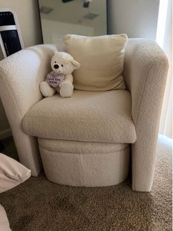 Moving sale !! Needs to be gone!