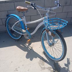 Women's 26" Huffy Cape Cod 7 Speed Beach Cruiser 