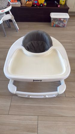 Joovy Baby Walker with Tray