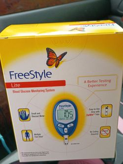 Freestyle lite glucose reader $15