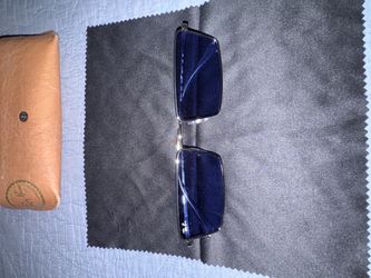Ray Ban Sunglasses ( Pick Up Only )