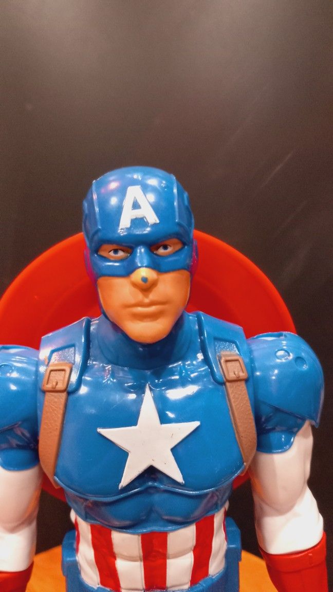 Captain America W/Shield 12" Action Figure 