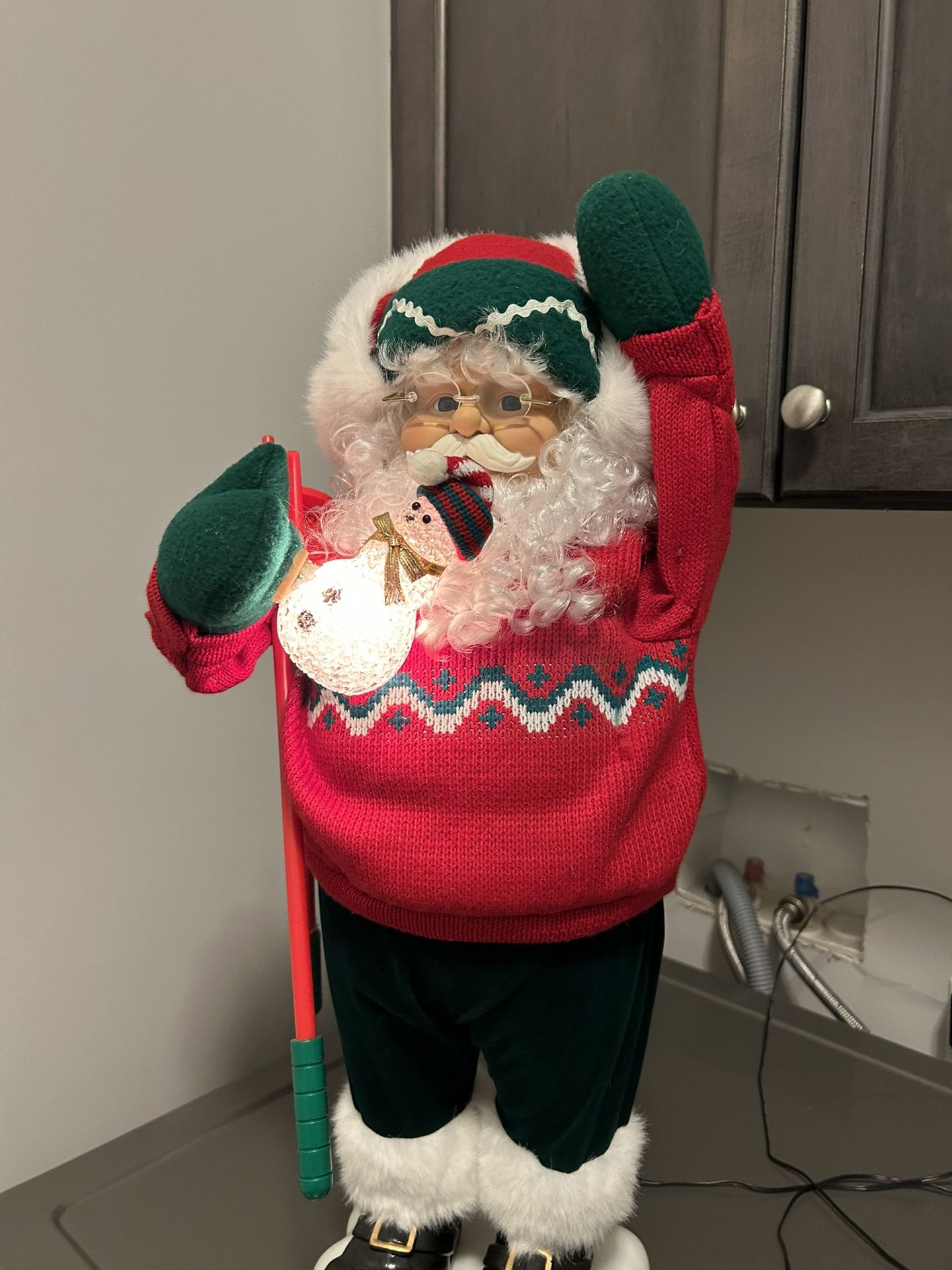 Animated Santa, 2& 1/2 Feet Tall , New Condition