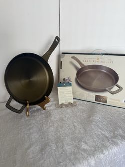 PARINI Cookware Cast Iron Skillet 10" Golden Oil Collection NEW