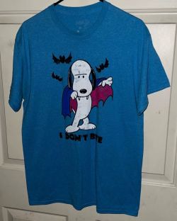 Peanuts Snoopy Halloween Dracula Mean Blue T-shirt Size M