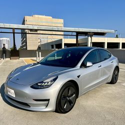 2018 Tesla Model 3 Long Range (New Battery)