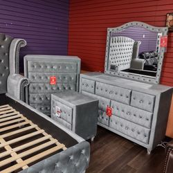 New 4-Piece Queen Bedroom Set Queen Bed Frame Dresser Mirror And Nightstand