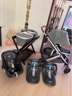 UPPAbaby Vista V2 Travel System Mega-Bundle (Emmett Green) – great condition!