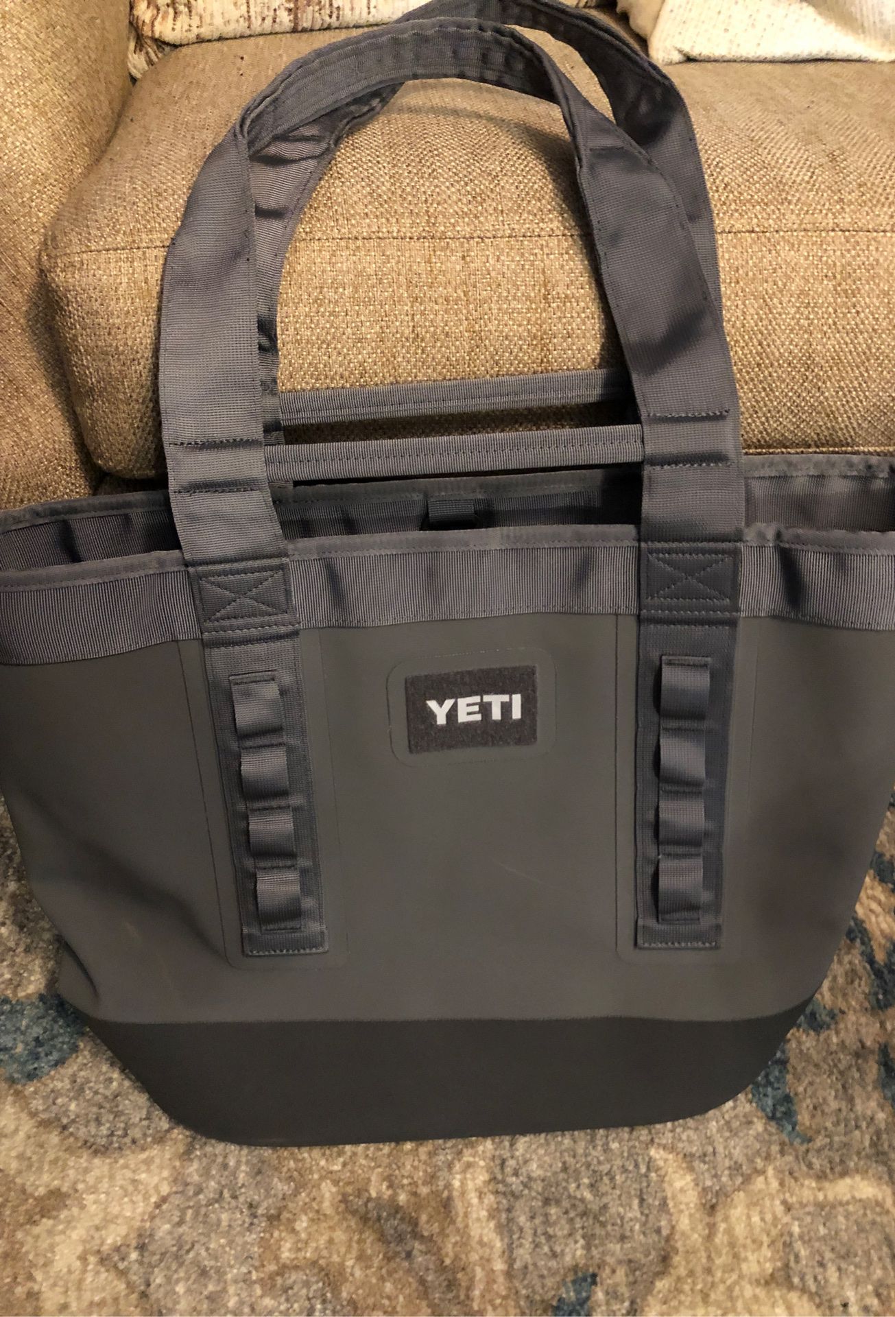 Yeti Camino CarryAll