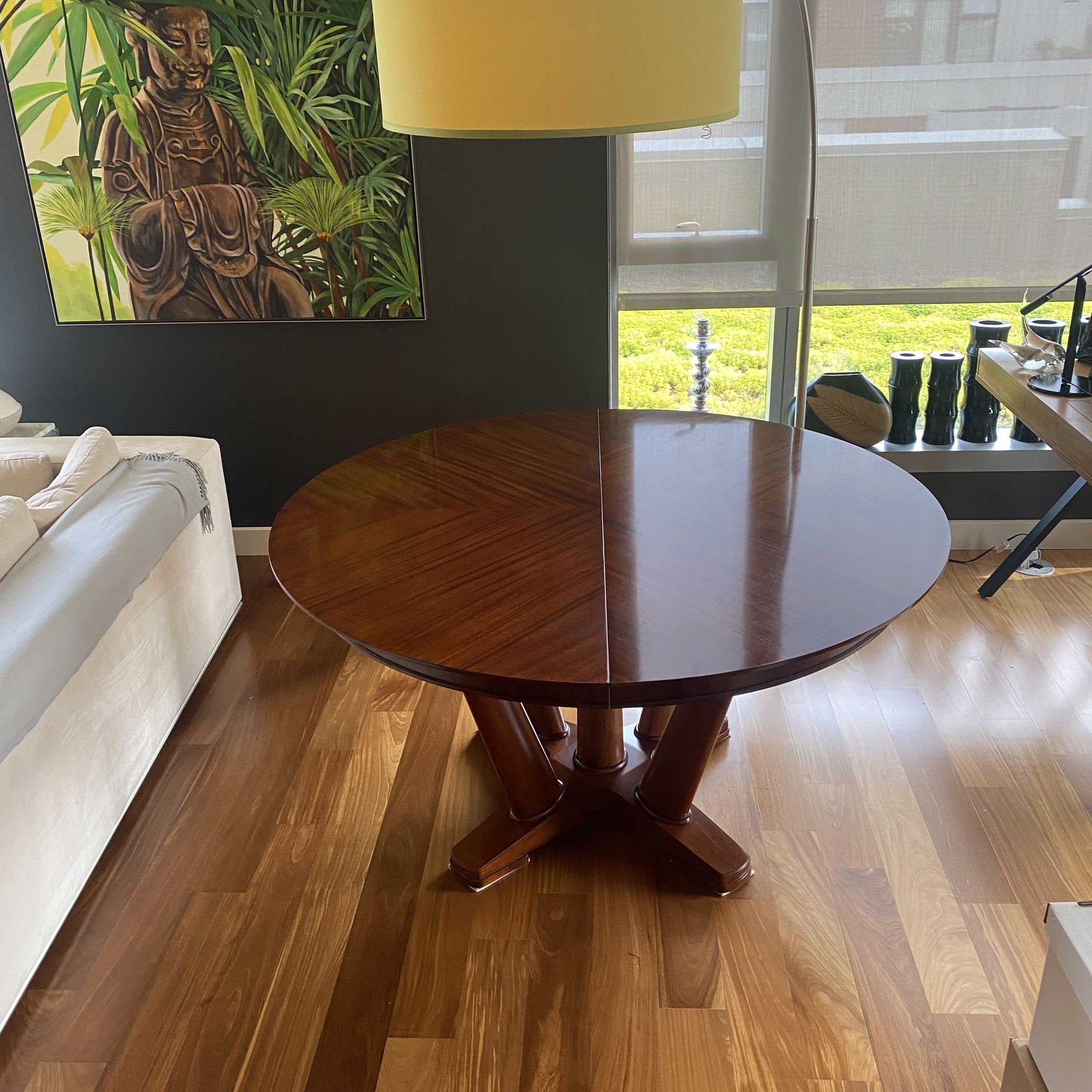 Mitchell Gold & Bob Williams Nadia Round Dining Table Excellent Condition