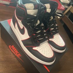 Air Jordan 1 Retro High OG ‘ Bloodline’