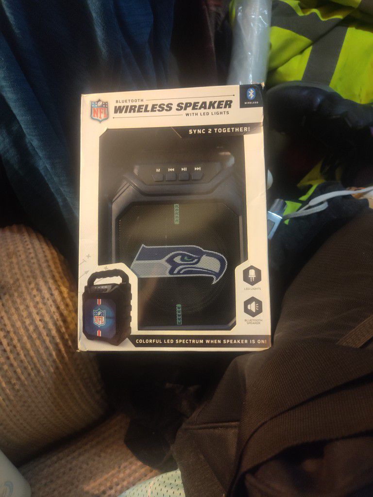 Seahawks Bluetooth Speaker 