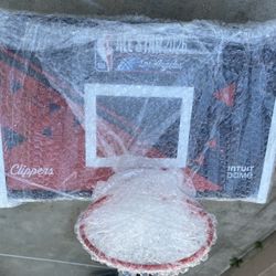 NEW Lifetime Power Lift Basketball Hoop 54 In (Special Edition)