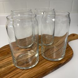 Four 16-ounce glasses, classic can” shape
