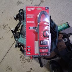 Milwaukee 600a Clamp Meter 