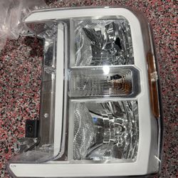 2023-2025 Ford F250 F350 OEM Ford Super Duty Headlights (Pair)