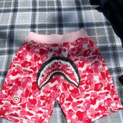 Babe ABC, pink camo authentic shorts, medium, but fits like small
