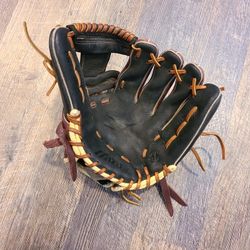 Mizuno  Bad Ass GLOVE