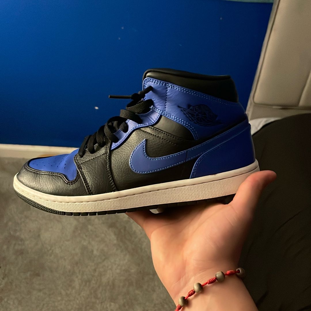 Jordan 1s Size 8.5 mens