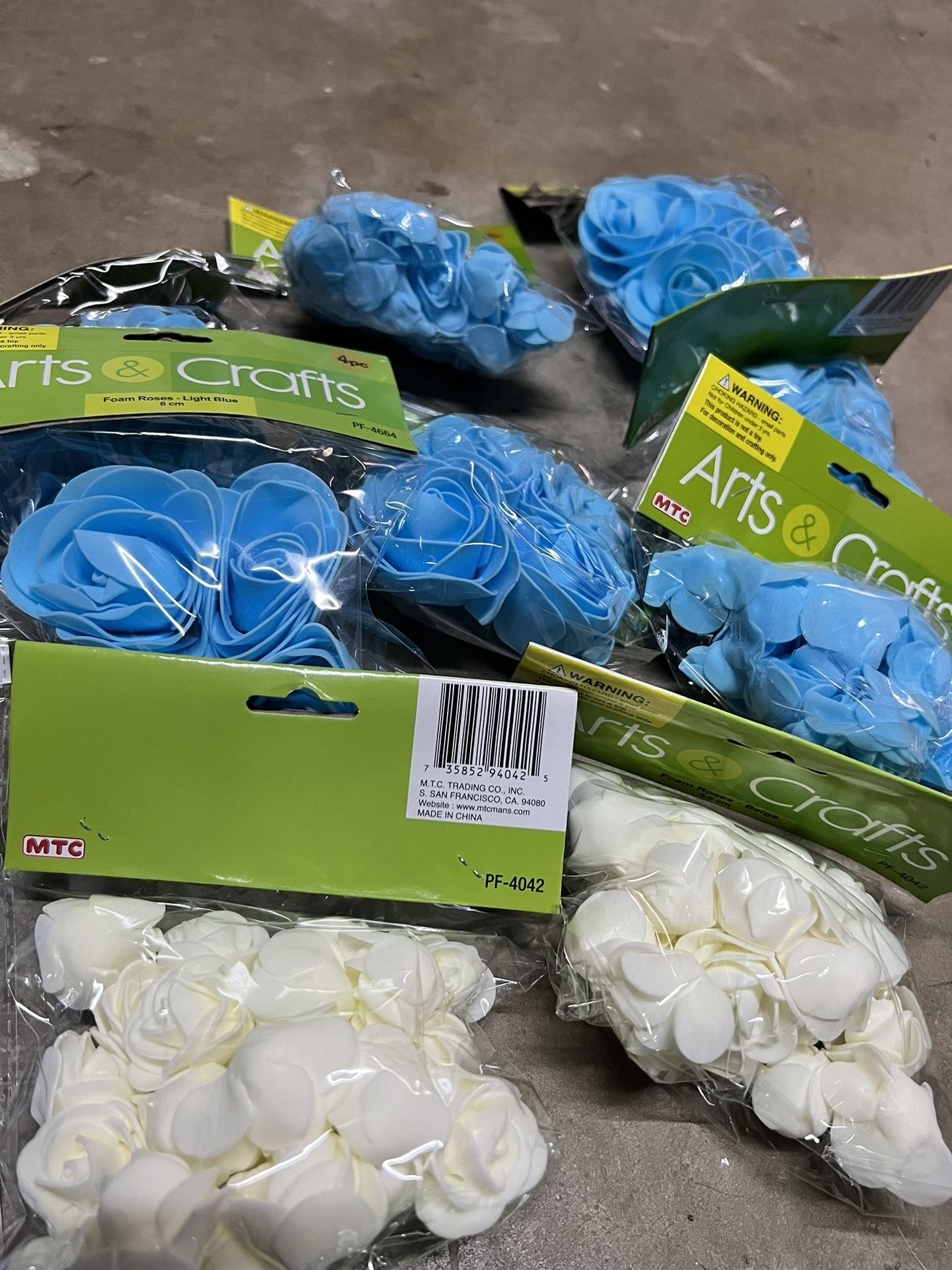 Roses Blue Foam