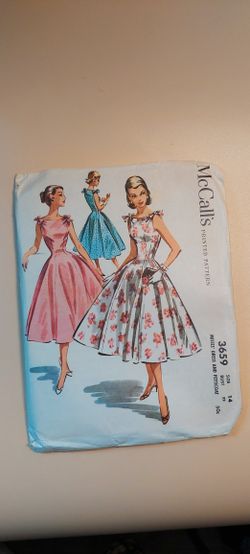 McCalls Vintage Sewing Pattern 