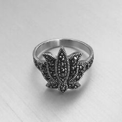 MARCASITE SILVER NEW SIZE 8 LOTUS FLOWER SILVER RING 