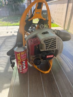 RYOBI GAS BLOWER