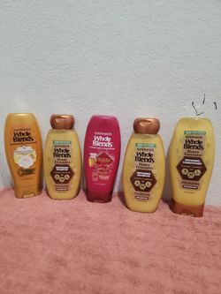 Tres shampoo y dos acondicionadores por $20