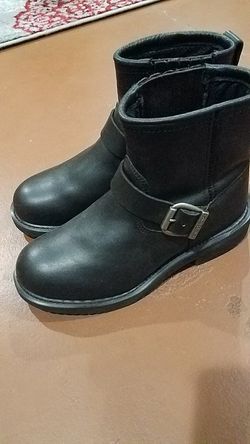 Woman's Harley boots size 7.5