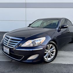 2012 Hyundai Genesis