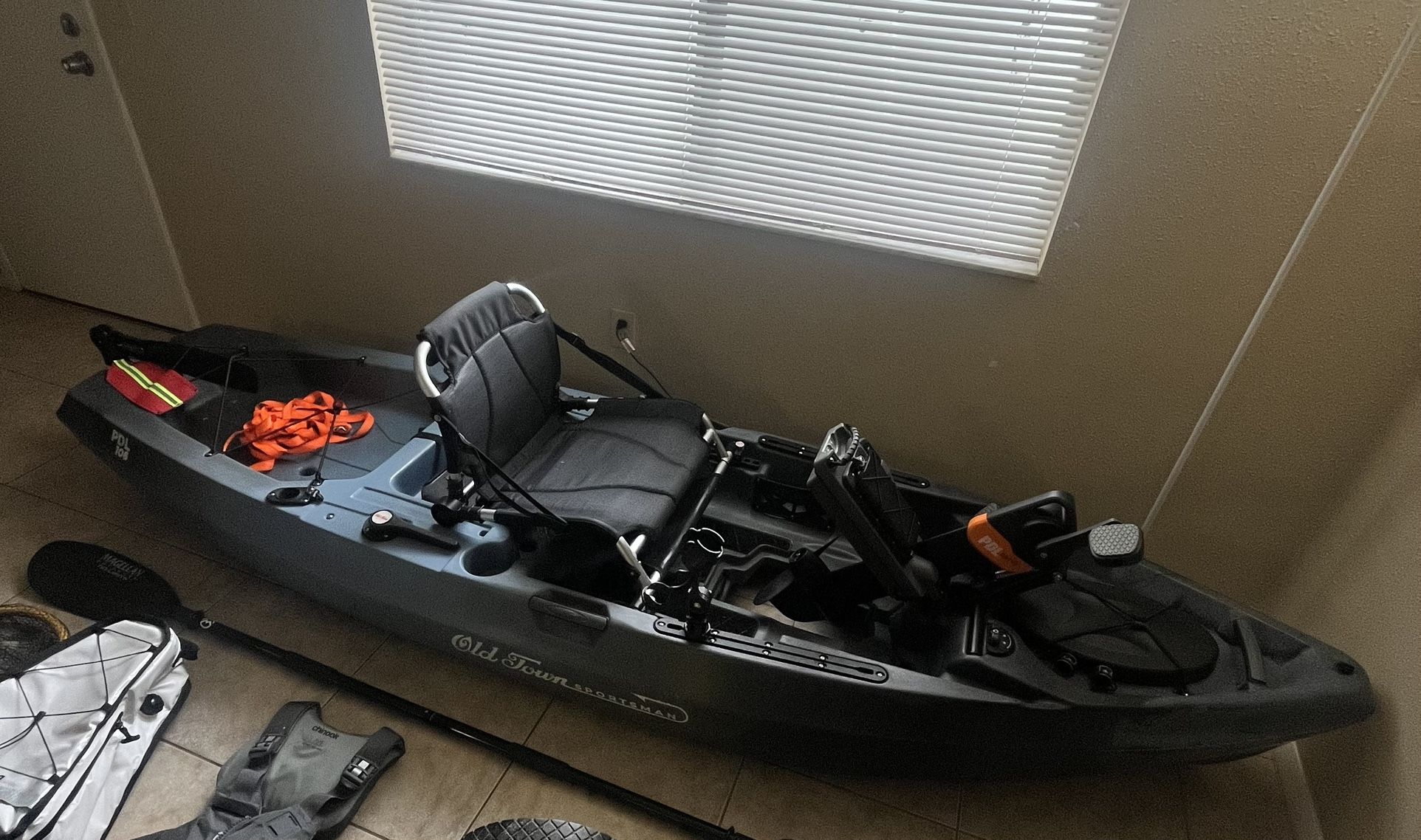 2025 Old town Pdl 106