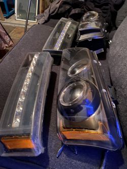 03-06 Cat Eye Chevy Silverado/avalanche Projector Halo Led Headlight Set