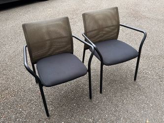 Steelcase Jersey Guest Chairs with arms