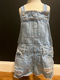 Old navy girls Jean/ denim overall shorts size 8