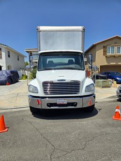2014 freightliner m2