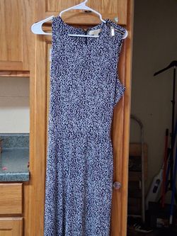 Michael kors outfit size XL