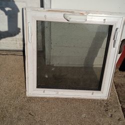 24x24 Window 