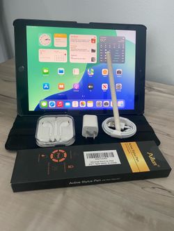 📱 Apple iPad 8th Generation (10.2” Retina, 32GB, Wi-Fi) 🔥