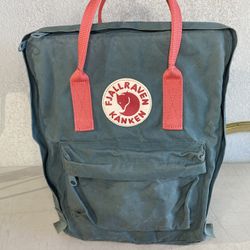 Fjallraven Kanken Backpack Used $25