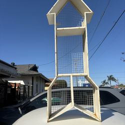 Metal Arrow Plant Stand Claremont Mesa, $20