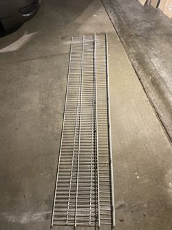 Closet Maid Ventilated  Steel White  Closet  System With Hanging Rods