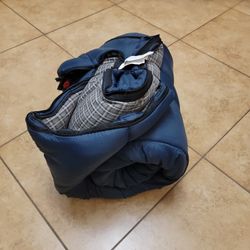  Coleman Sleeping Bag Blue Polyester With Gray Polyester Lining.
