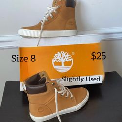 Women’s shoes