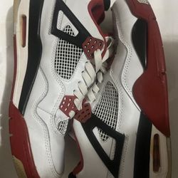 Jordan 4 Fire Red 