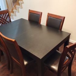 Expandable Kitchen Table And 6 Chairs
