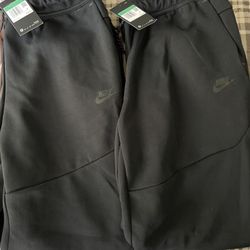 Nike Tech Fleece 