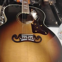 Gibson Custom 1957  SJ 200 Reissue With Hifi  Ultra Aged, Vintage Sunburst